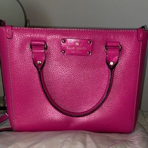 Kate spade purse. Pink. Excellent condition 🛍
